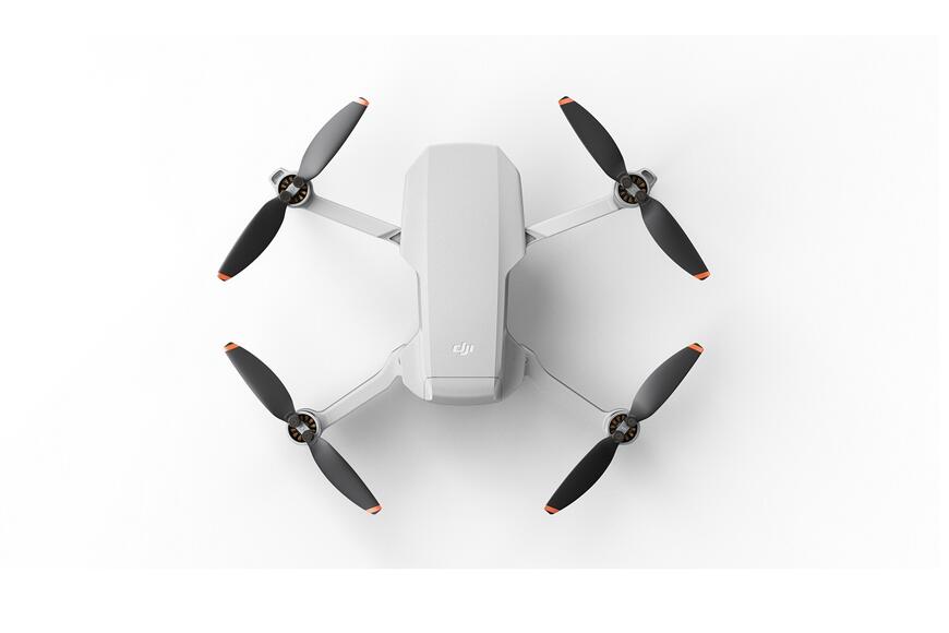 Квадрокоптер DJI Mini 2 Fly More Combo