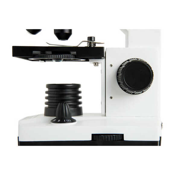 Микроскоп Celestron Labs  CM800
